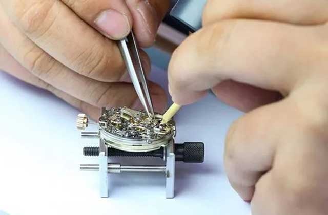 上海浪琴手表售后维修服务店位置查询